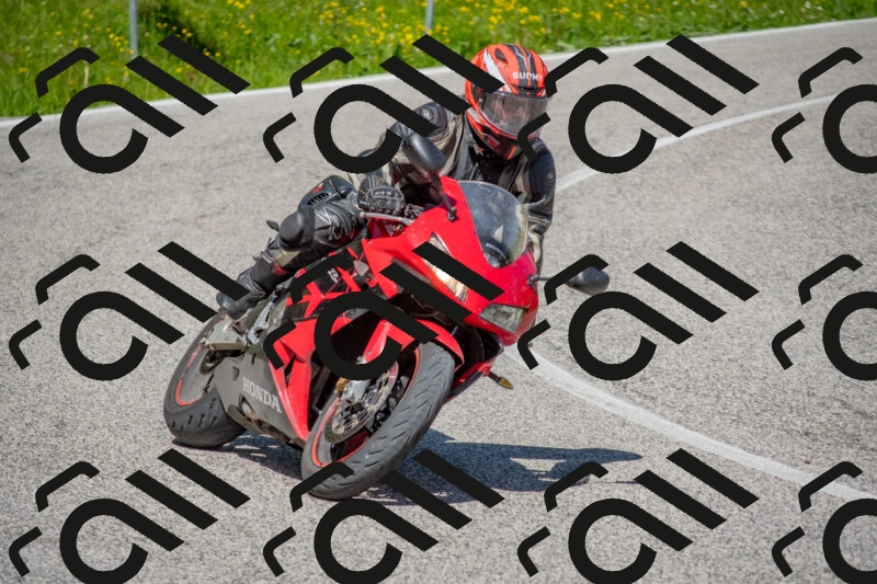 202506021058-DSC_7589_c4_