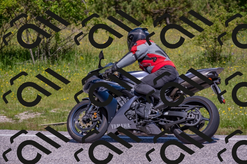 202506021058-DSC_7594_c4_