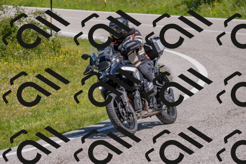 202506021100-DSC_7612_c4_