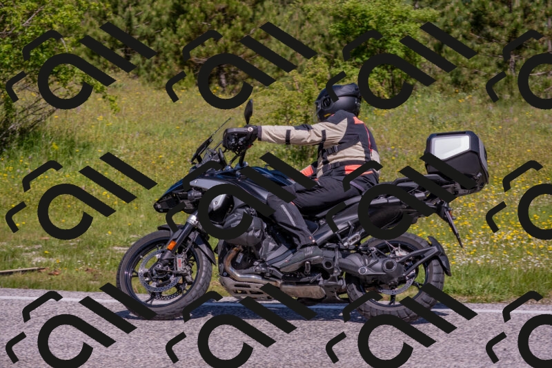 202506021100-DSC_7614_c4_