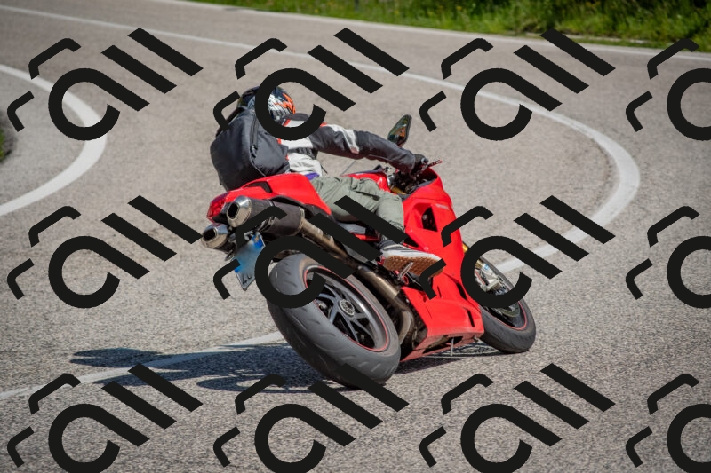 202506021101-DSC_7618_c4_