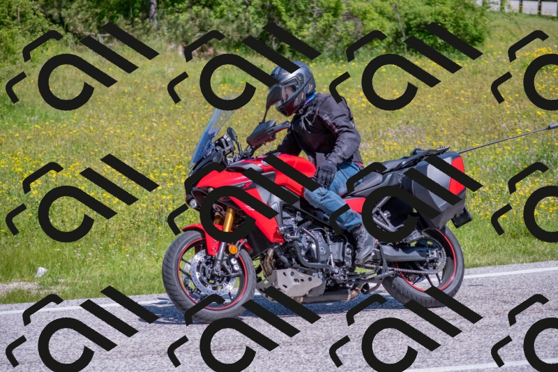 202506021110-DSC_7716_c4_