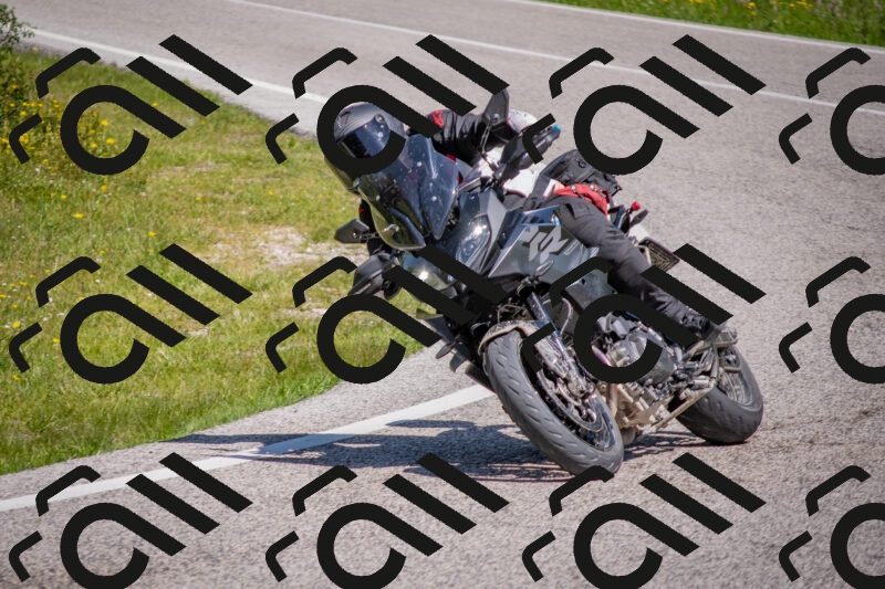 202506021113-DSC_7736_c4_