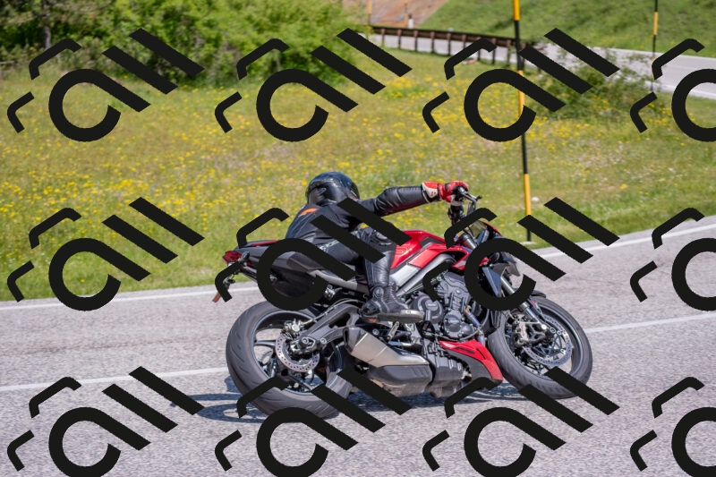 202506021119-DSC_7799_c4_