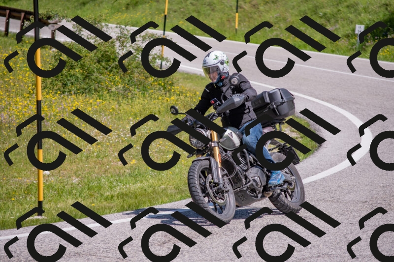 202506021120-DSC_7829_c4_