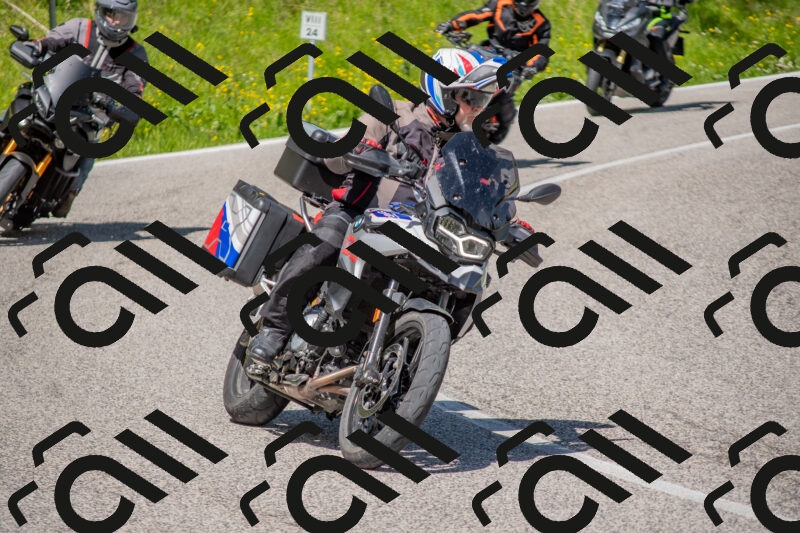 202506021121-DSC_7864_c4_