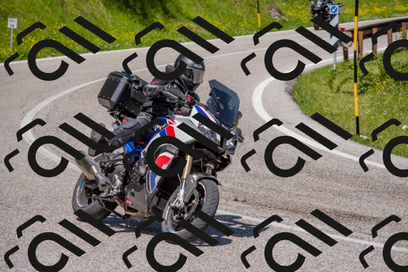 202506021122-DSC_7899_c4_