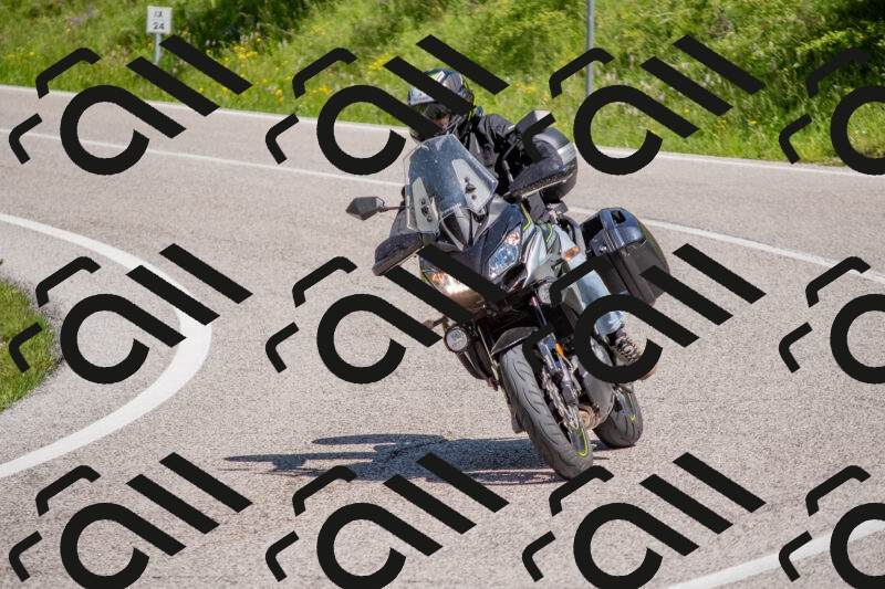 202506021124-DSC_7935_c4_