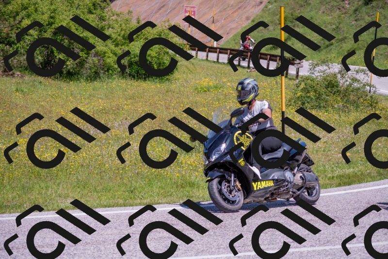 202506021136-DSC_8066_c4_