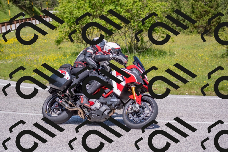 202506021136-DSC_8077_c4_