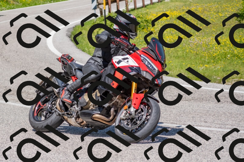 202506021136-DSC_8078_c4_