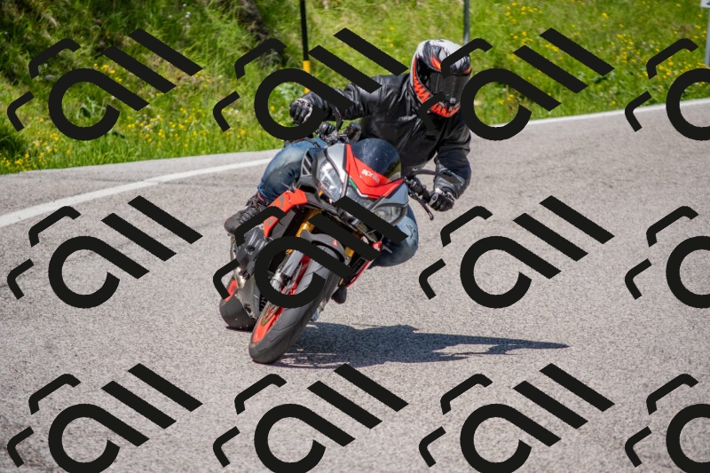 202506021136-DSC_8090_c4_