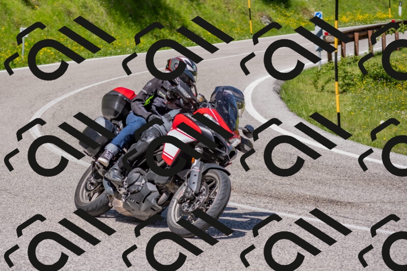 202506021137-DSC_8104_c4_