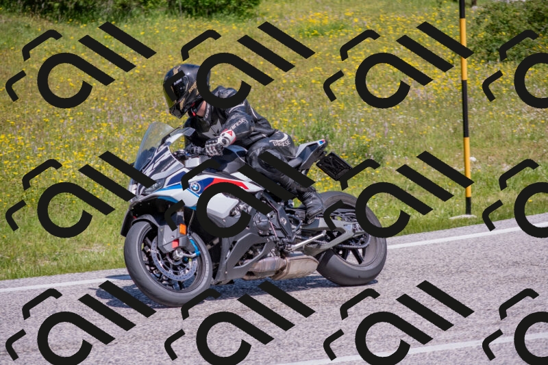 202506021142-DSC_8149_c4_