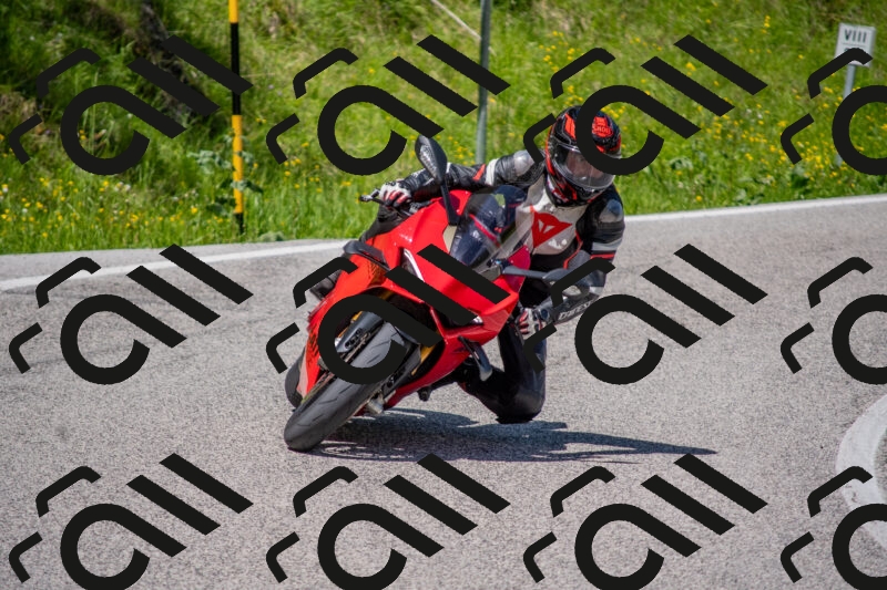 202506021144-DSC_8172_c4_