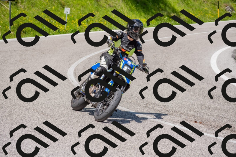 202506021150-DSC_8275_c4_