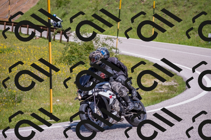 202506021200-DSC_8482_c4_