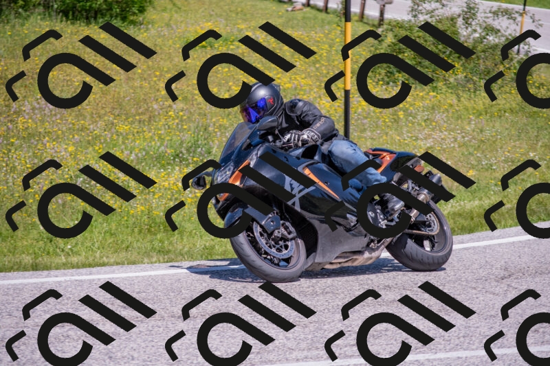 202506021205-DSC_8563_c4_