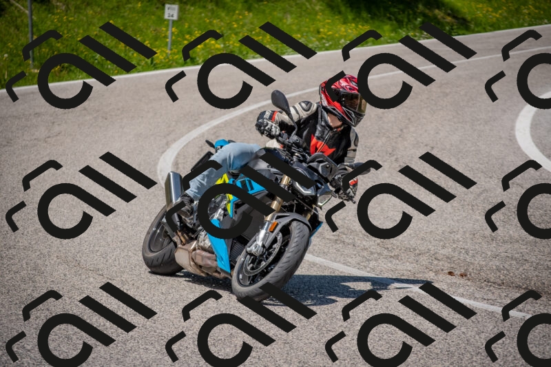 202506021208-DSC_8596_c4_