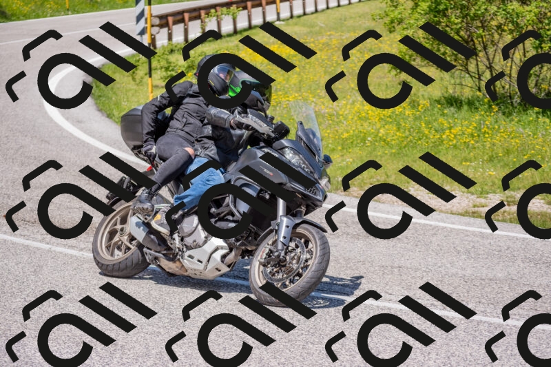 202506021211-DSC_8640_c4_