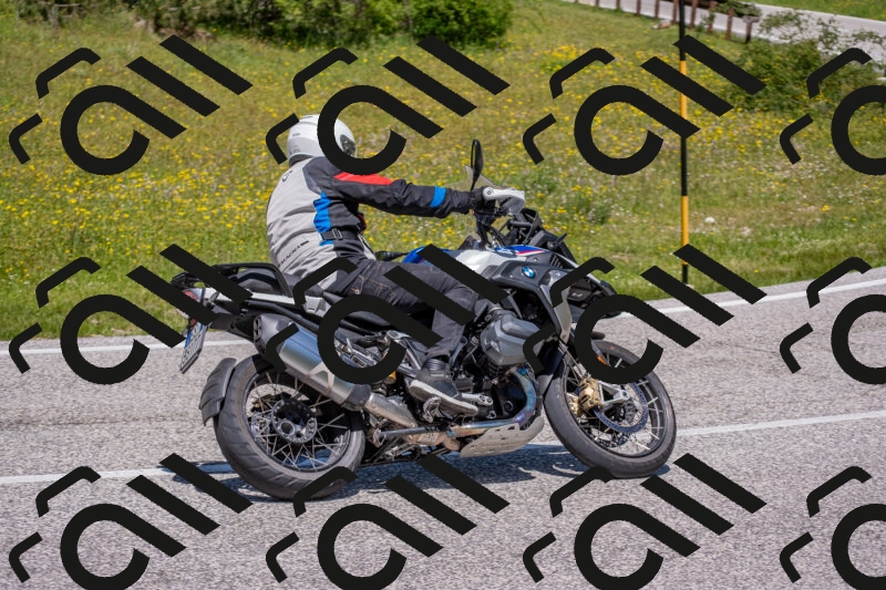 202506021229-DSC_8984_c4_