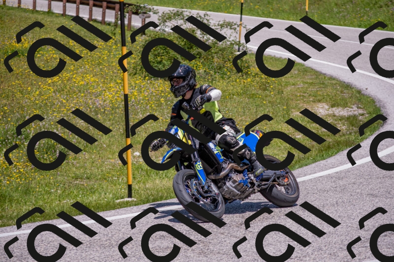 202506021234-DSC_9074_c4_