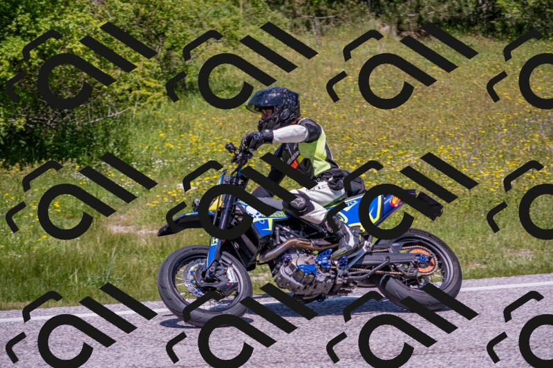 202506021234-DSC_9075_c4_