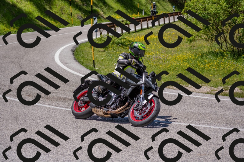 202506021250-DSC_9283_c4_