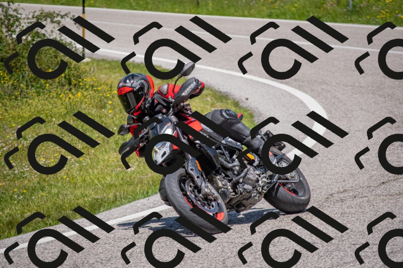 202506021251-DSC_9314_c4_