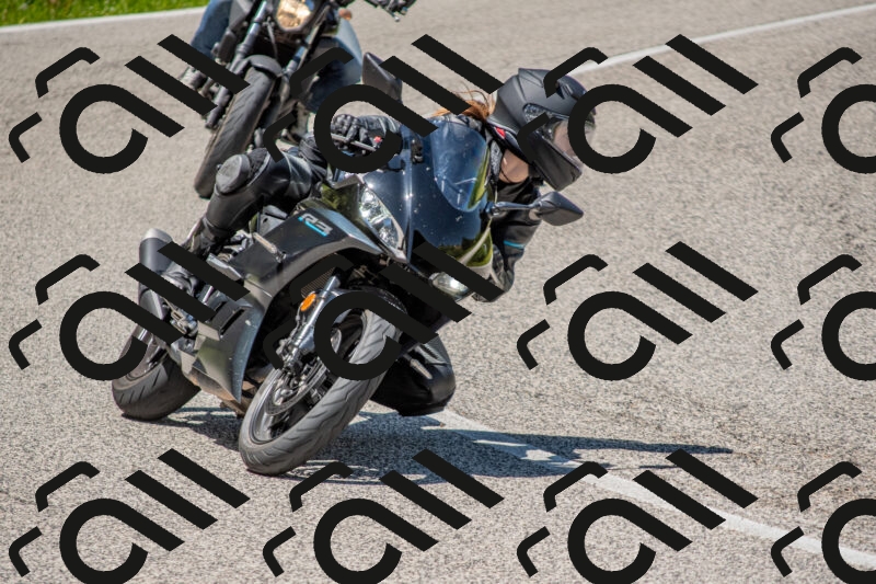 202506021257-DSC_9409_c4_