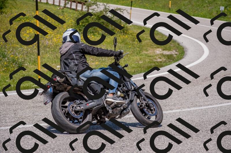 202506021257-DSC_9413_c4_