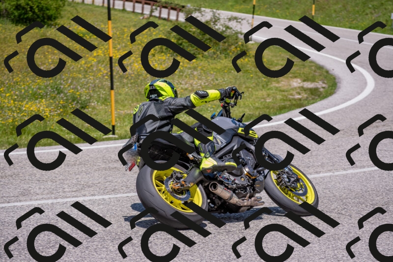 202506021258-DSC_9425_c4_