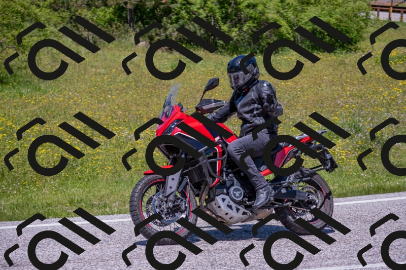 202506021302-DSC_9474_c4_