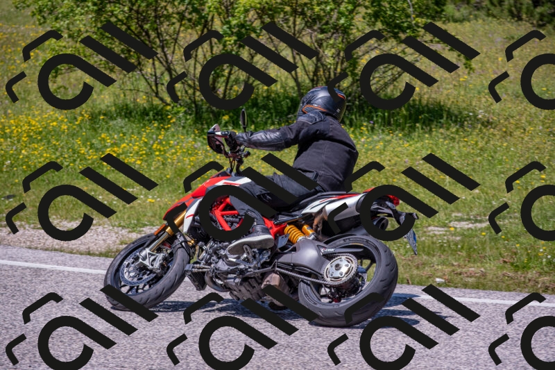 202506021302-DSC_9485_c4_