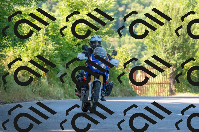 20250602090157-R01_8885_r1