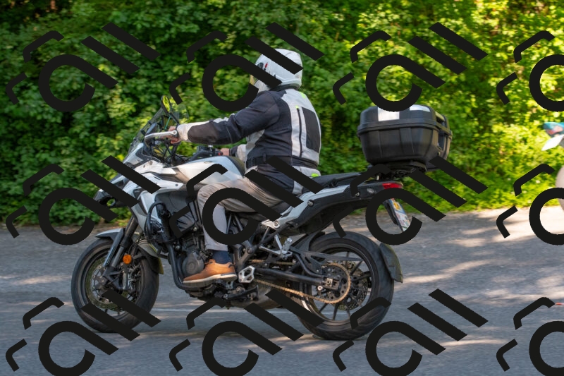 20250602092115-R01_8927_r1