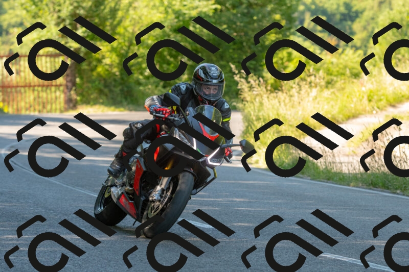 20250602092138-R01_8931_r1