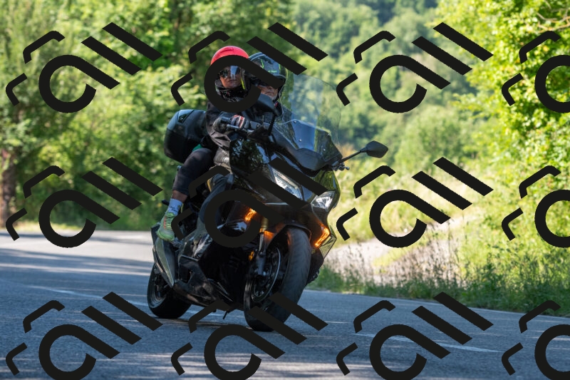 20250602093008-R01_8989_r1