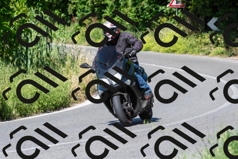 20250602100940-R01_9295_r1