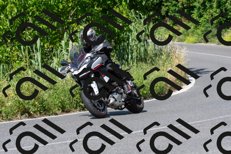 20250602101557-R01_9523_r1