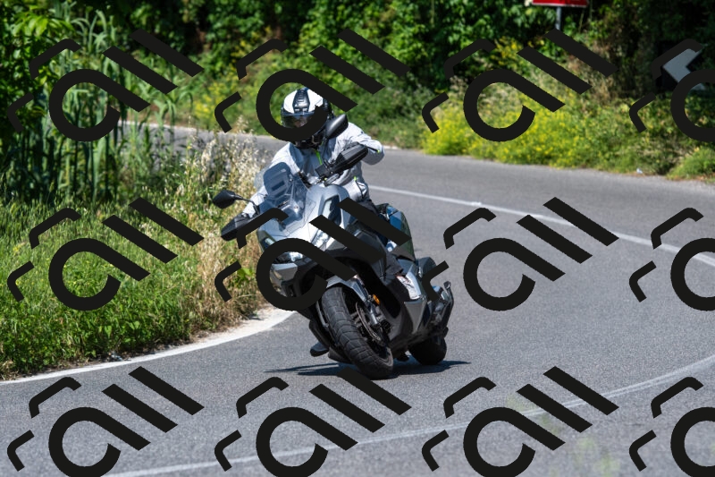 20250602103947-R01_9856_r1