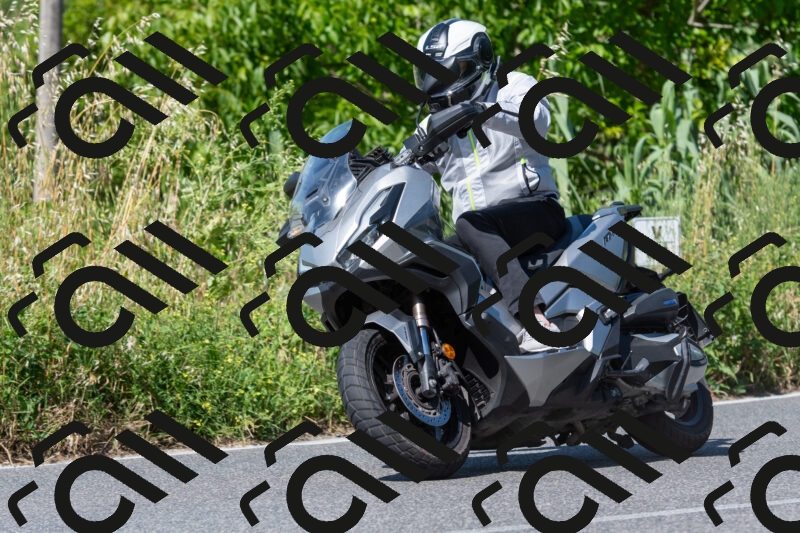 20250602103947-R01_9857_r1