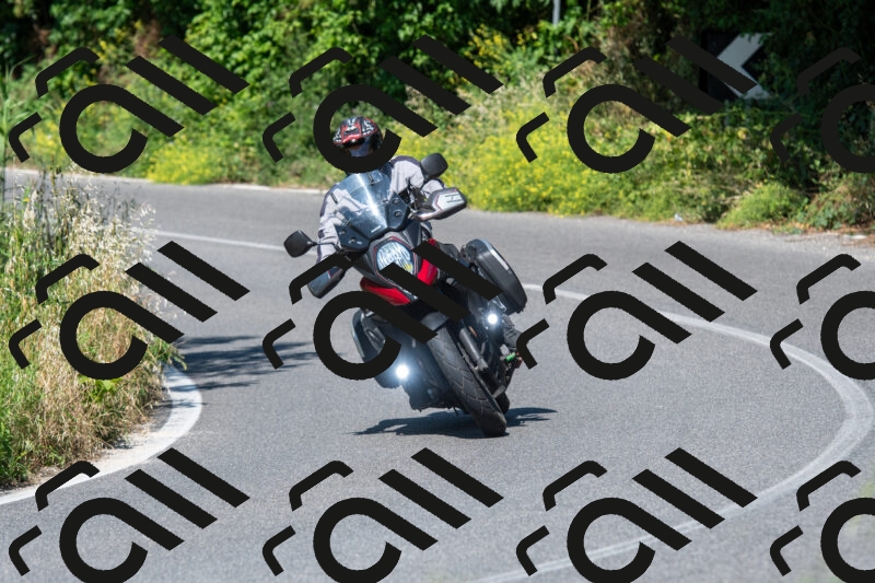 20250602104041-R01_9863_r1