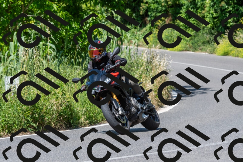 20250602110412-R01_0124_r1