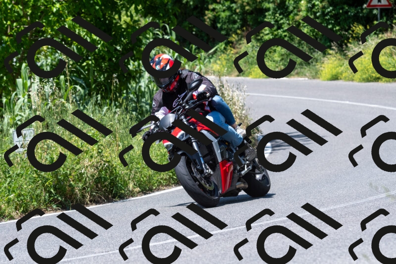 20250602120538-R01_0714_r1