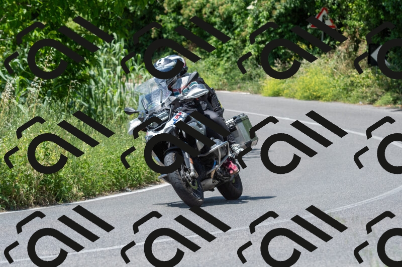 20250602122244-R01_0806_r1