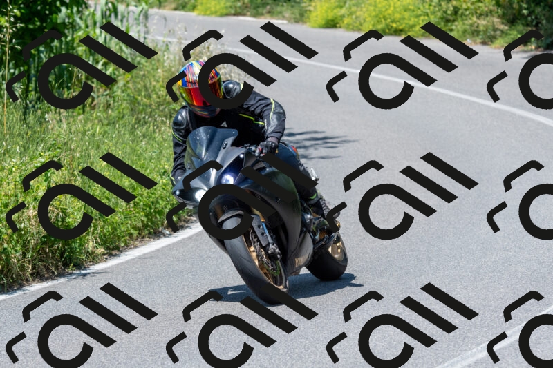 20250602122431-R01_0825_r1