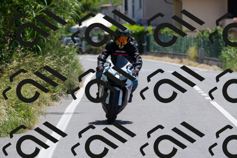 20250602123220-R01_0868_r1