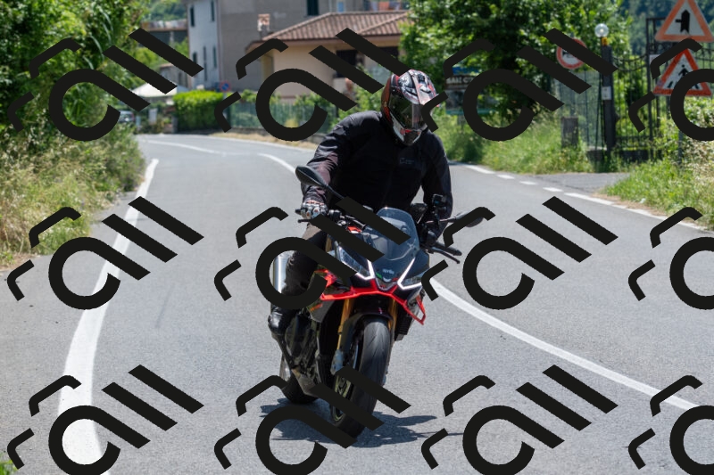 20250602123234-R01_0880_r1