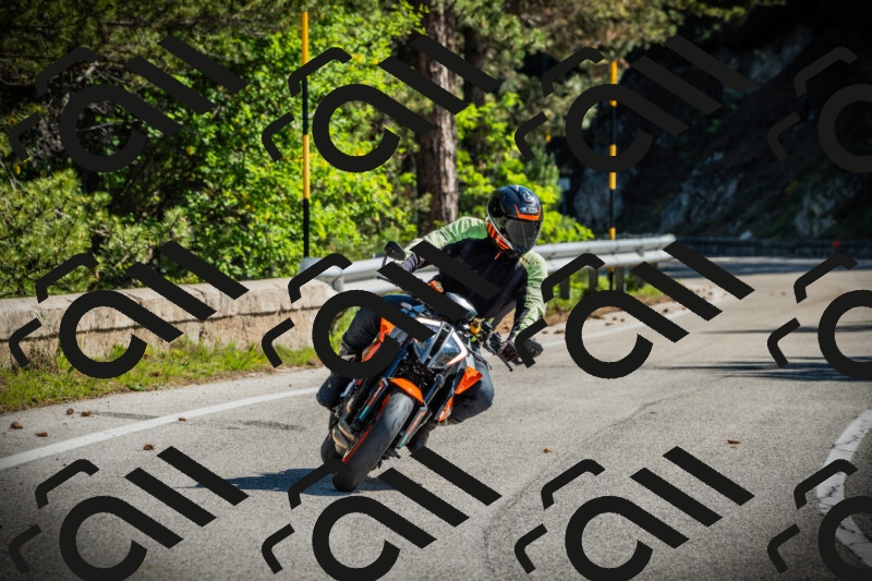 202506021000-DSC02540_c1_